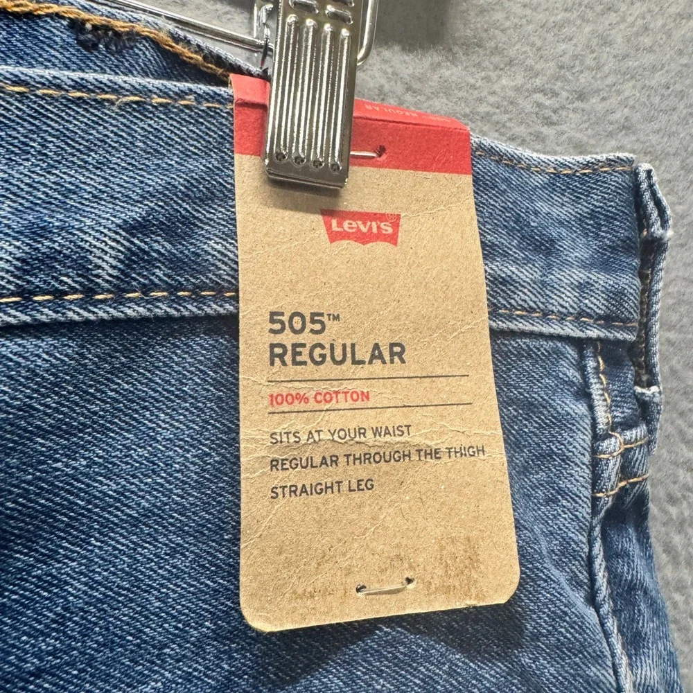 Levi's 505 Jeans Mens 38x30 ACTUAL Regular Fit‎ Blue Denim Classic NEW